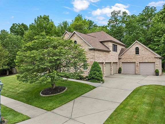 2nd image of 164 Oakview Dr