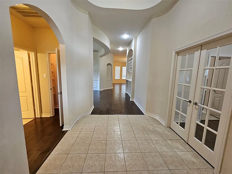 3218 Waters Edge Dr — Photo 41
