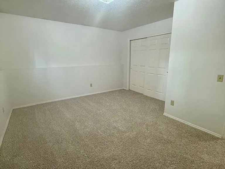 3504 Golden Valley Dr — Photo 16
