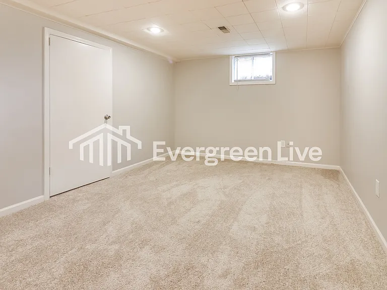 3909 S Berry Ln — Photo 13