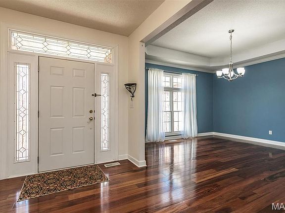 4th image of 10 Dunbridge Ct