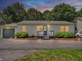 1201 Cambell Way, Tobyhanna, PA 18466