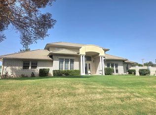 2822 Oak Leaf Cir, Enid, OK 73703