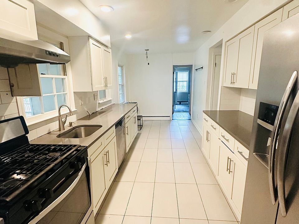 1st image of 51 Marion Ave #1