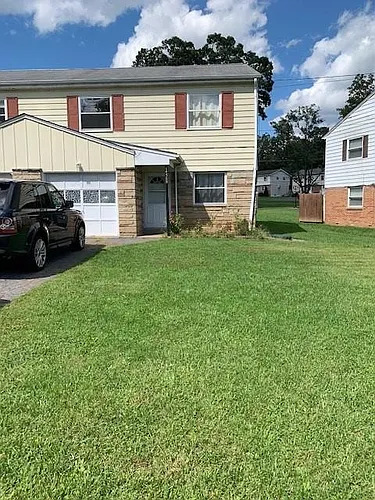 14309 Greenfield Cres SW Photo 1
