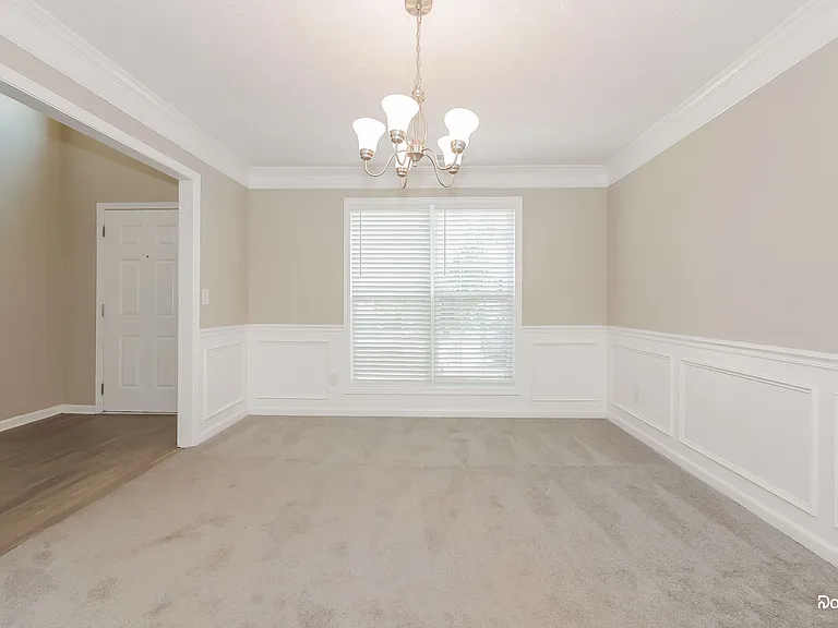 770 Millstone Dr — Photo 8