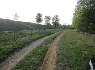 1316 Howell Rd, Mascot, TN 37806