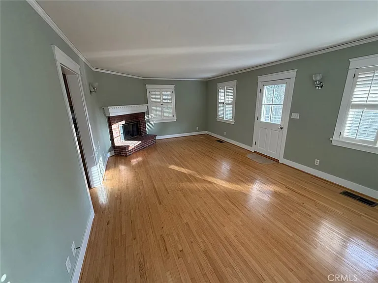 302 Churchill Rd — Photo 15