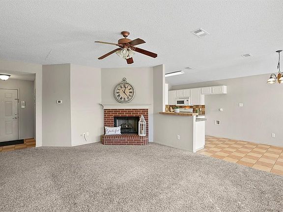 4th image of 3002 Scenic Glen Dr