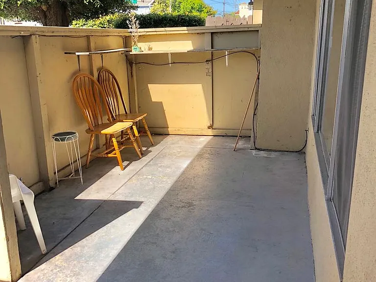 336 California Street — Photo 8