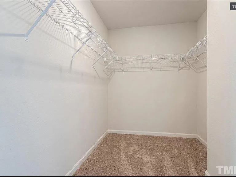 335 Windbreak Ln — Photo 4