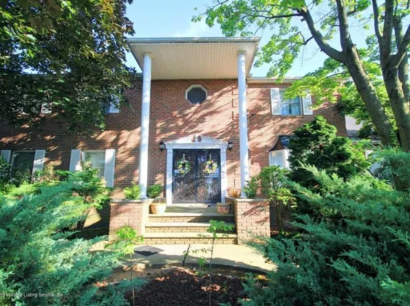 726 Correll Avenue image 1 of 37