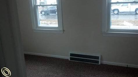 bed 1.jpg
