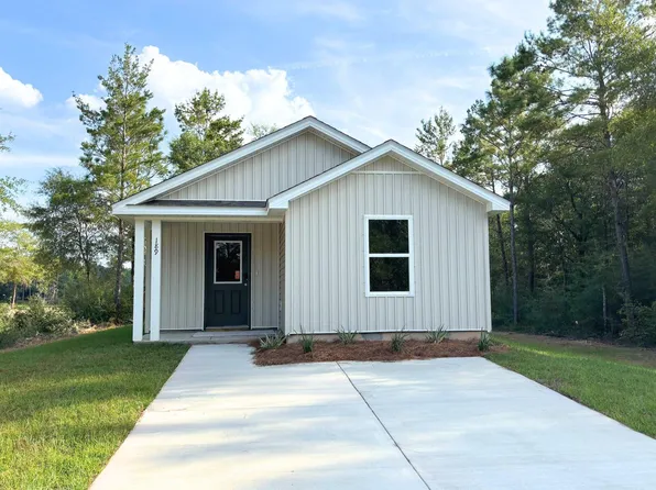 189 W Violet Ln, Defuniak Springs, FL 32433