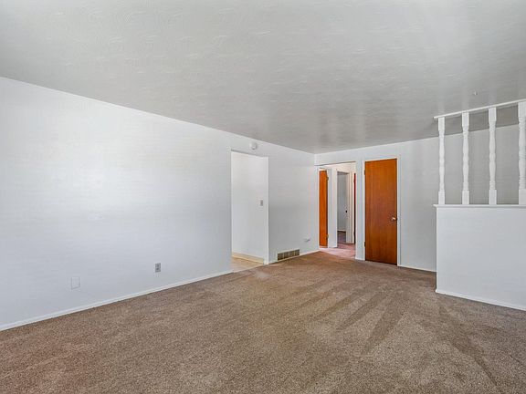 5th image of 2020-2030 Jay St