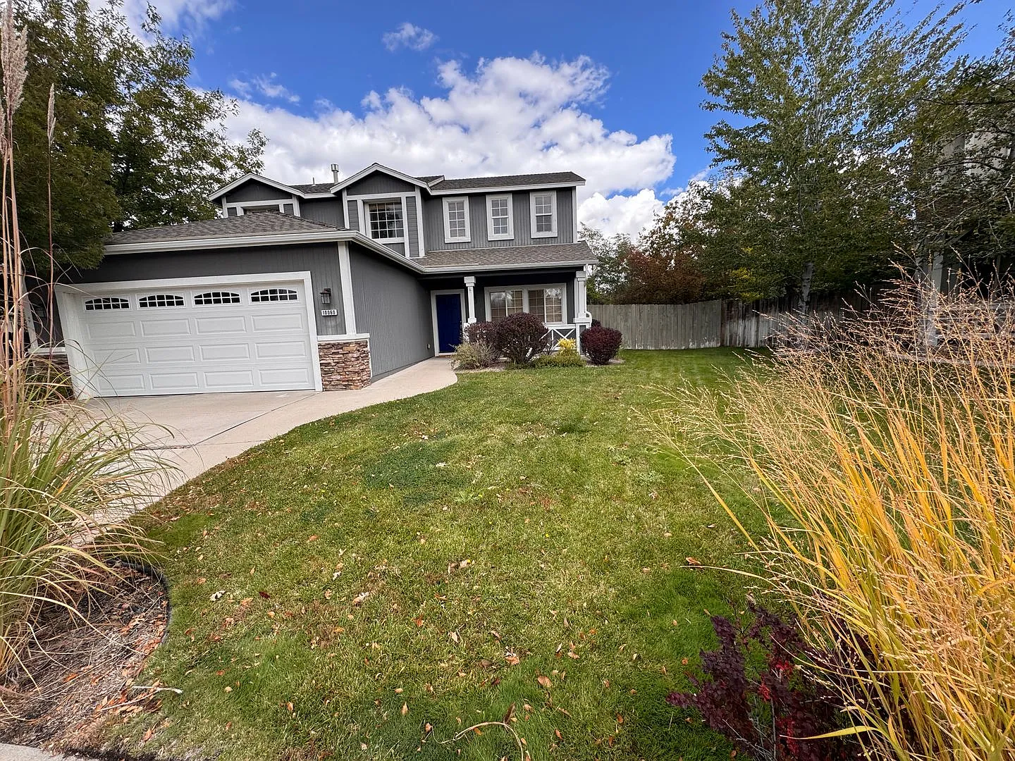 10060 Eagles Landing Ct photo 1