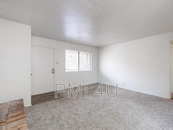 5th image of 315 Dorado Pl SE APT D