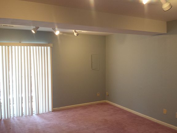 Basement with Bathroom