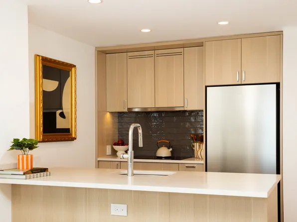 26-38 Jackson Avenue 36A image 2 of 5