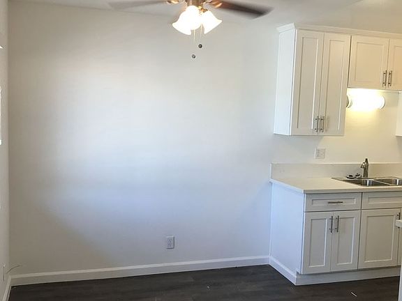 5th image of 15735 Blaine Ave APT 3