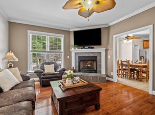 9529 Waterwood Ct, Raleigh, NC 27614