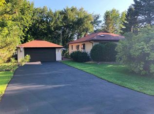 W4731 Golf Course Dr, Fond Du Lac, WI 54935