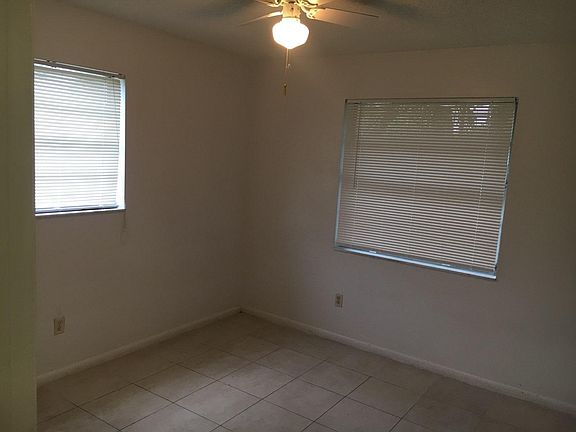 2nd image of 3069 Jackson Ave