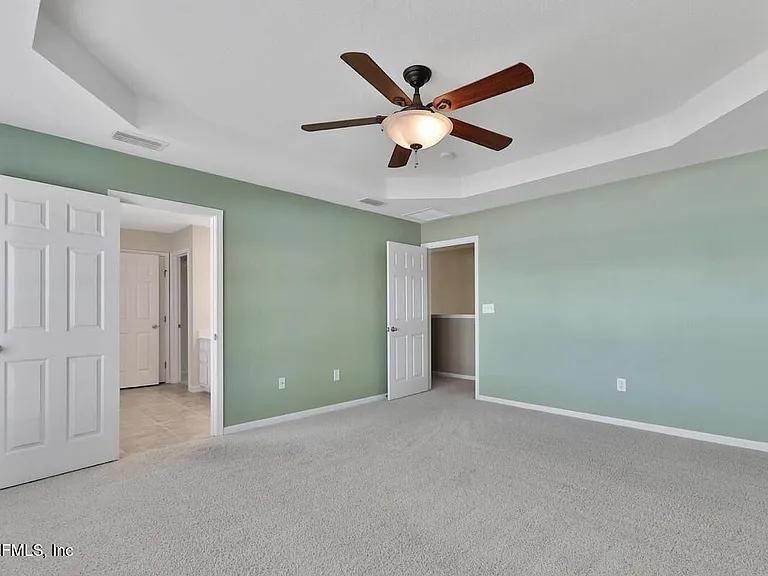11225 N Castlemain Cir — Photo 19