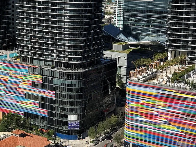 1010 Brickell Ave #3709 — Photo 8