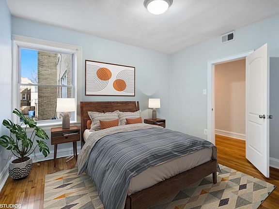 Large Bed with walk-in closet. Approx 12x13
