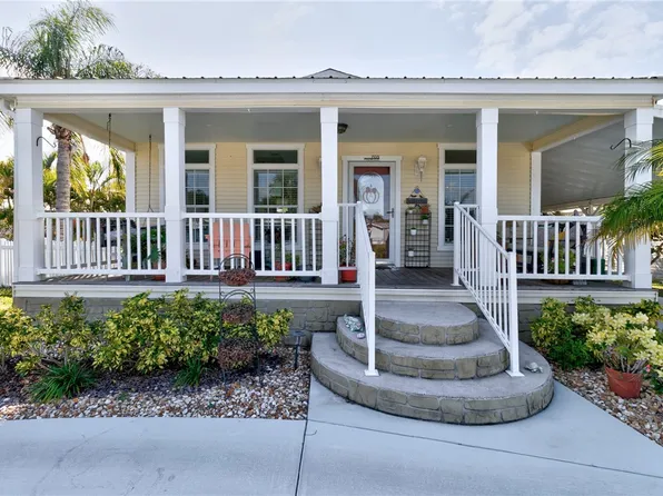 705 Pinewood Blvd, Barefoot Bay, FL 32976