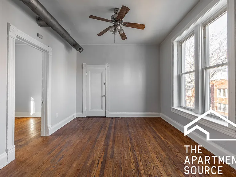 2609 W Thomas St #2 — Photo 17