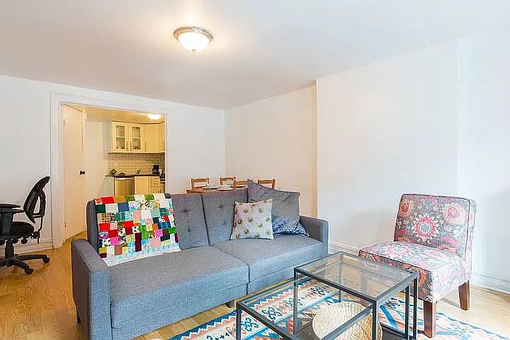 1st image of 825 Lincoln Pl #1