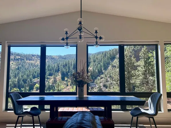 69 Baldwin Cir, Boulder, CO 80303