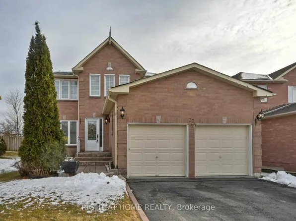 37 Willcocks Cres N, Ajax, ON L1T 3L9