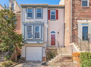 6455 English Ivy Ct, Springfield, VA 22152