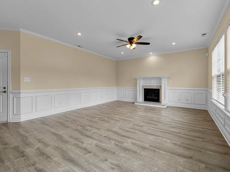 710 Beach Rd — Photo 27
