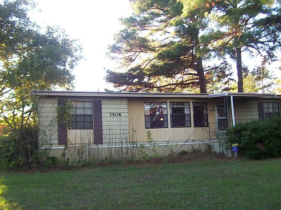 2nd image of 7508 Betsy Ln