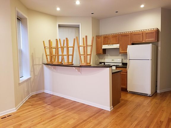 2nd image of 2617 W Haddon Ave APT 1