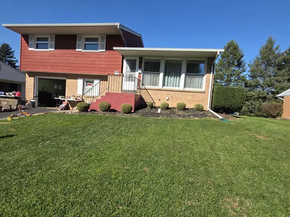 5209 Windsor Blvd, Mechanicsburg, PA 17055