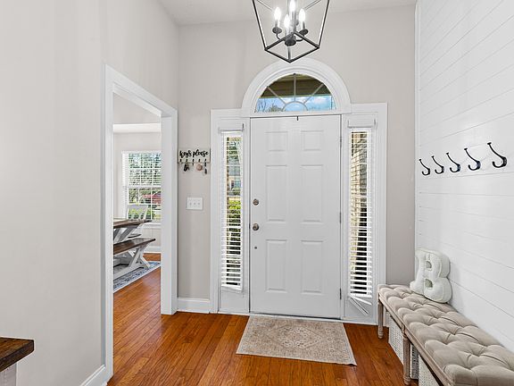4th image of 118 Northpark Ave