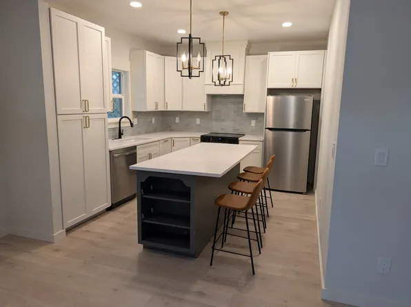 5814 N Borthwick Ave, Portland, OR 97217