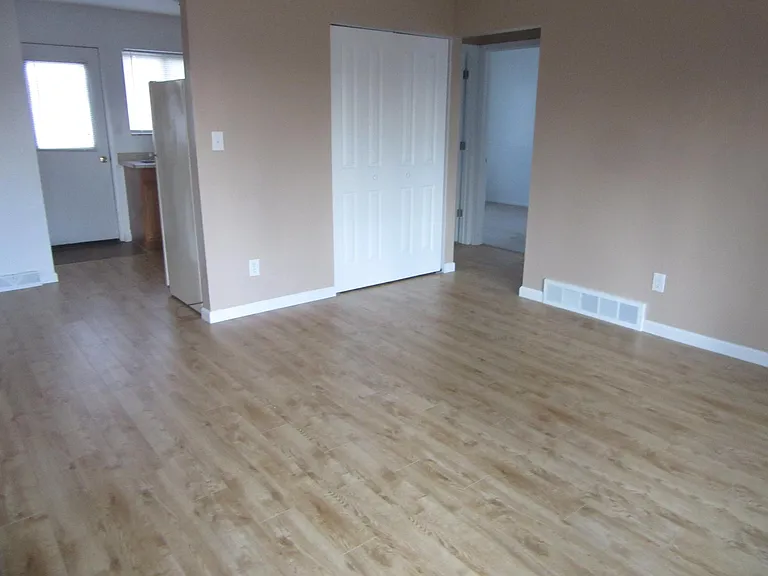 31819 Grifor Dr — Photo 6