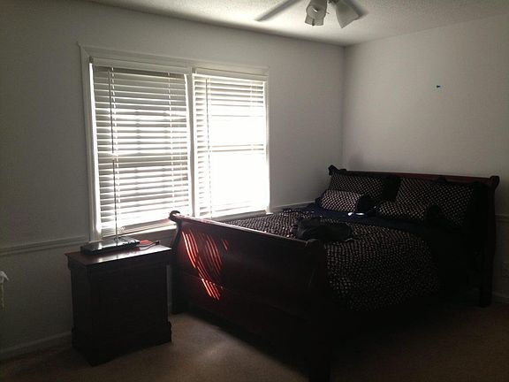 5th image of 113 Irongate Dr