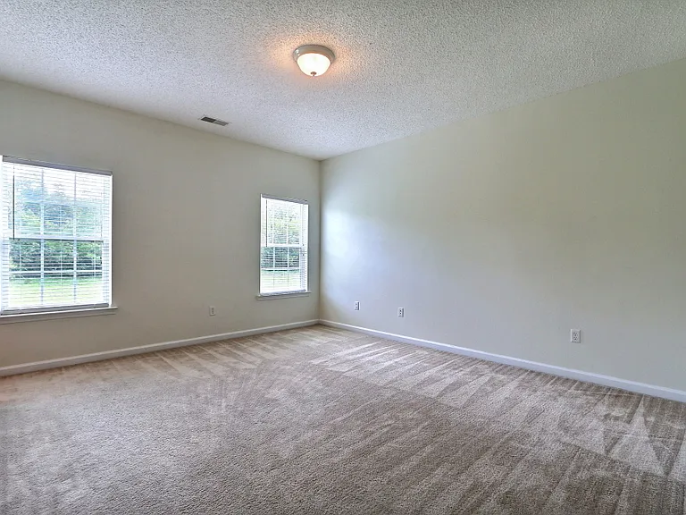 20 Evergreen Oak Dr — Photo 23