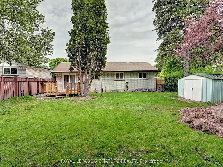 240 Stonybrook Dr — Photo 43