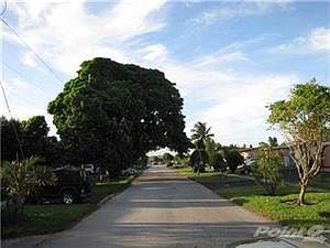 3rd image of 2141 NW 82nd Way