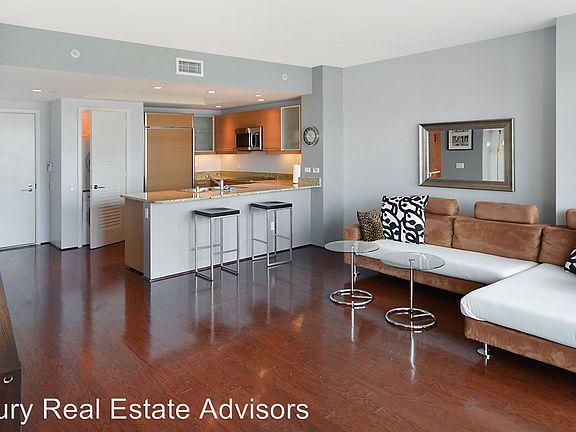2nd image of 322 Karen Ave Unit 2106