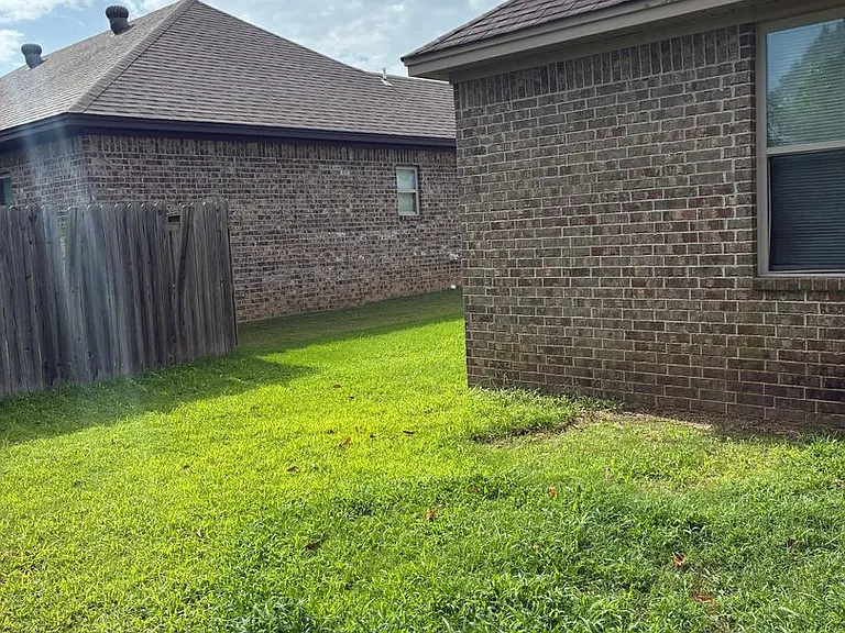 2712 Ridgewood Rd — Photo 9
