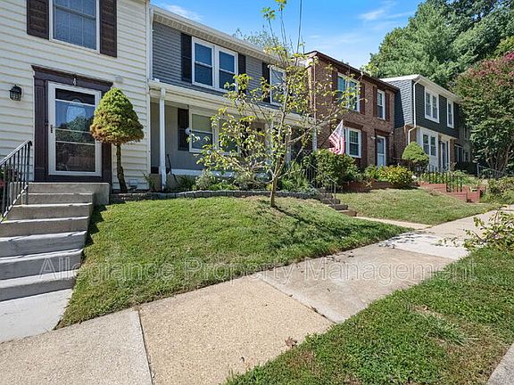 2nd image of 7406 Golden Horseshoe Ct